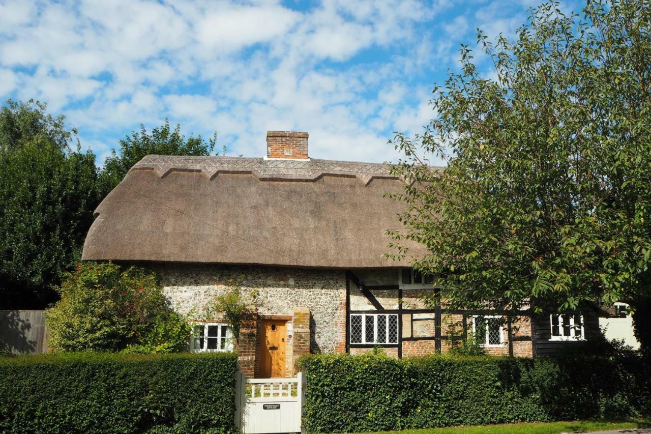 Nightingale Cottage Bed And Breakfast Chichester Exterior foto