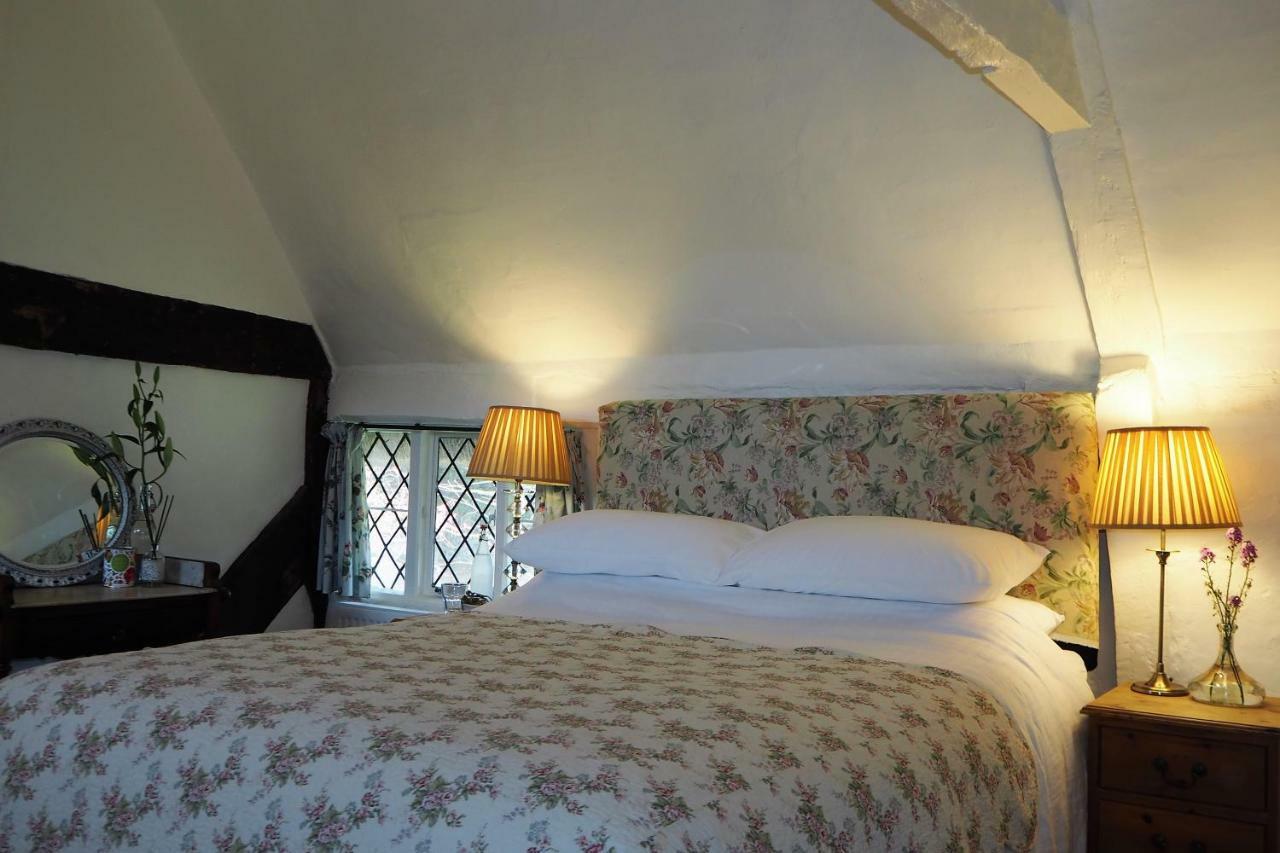 Nightingale Cottage Bed And Breakfast Chichester Exterior foto