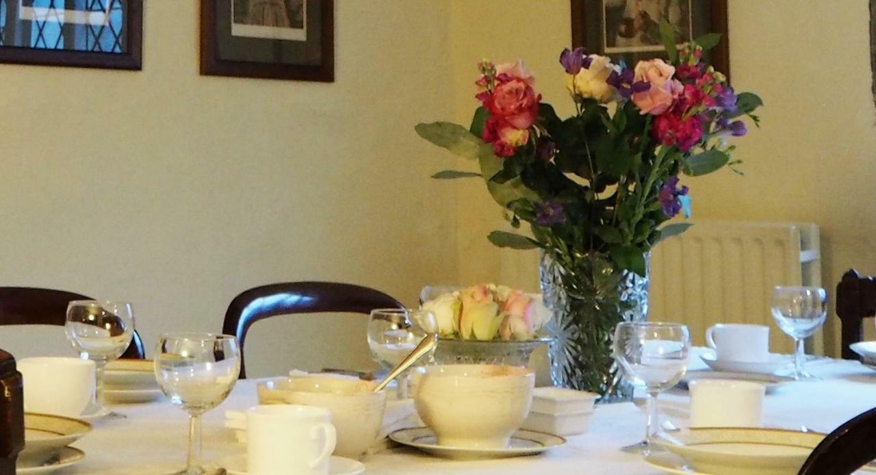 Nightingale Cottage Bed And Breakfast Chichester Exterior foto